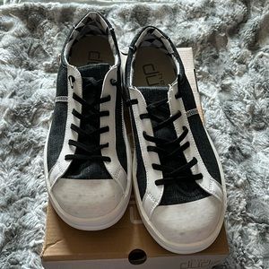 Hey Dude Womens Sneakers